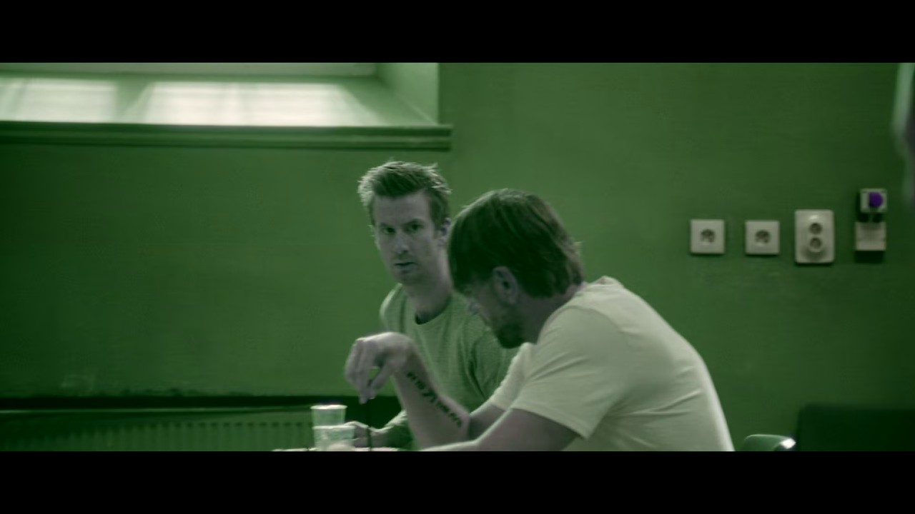 Trouble (2024) NF WEB-DL Hin + Ta Te En Sv 720p x264 AVC DDP 5.1 MSub.mkv.0000